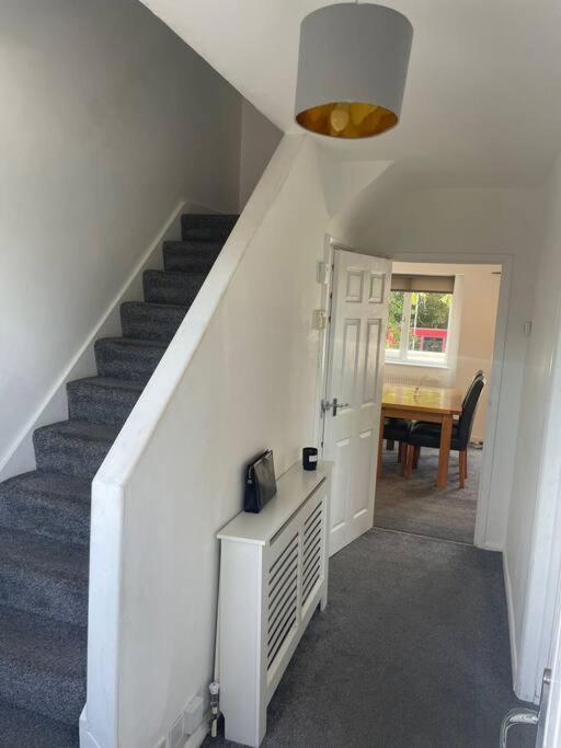 Whole Apartment Near To London Bromley Exterior photo
